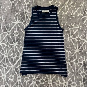 GUC Abercrombie & Fitch Navy White Striped Tank Top Sleeveless Scoop Neck Shirt